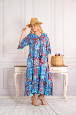 Rochie albastra lunga boho chic cu imprimeuri florale corai