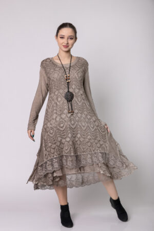 Rochie bej boho chic cu volane