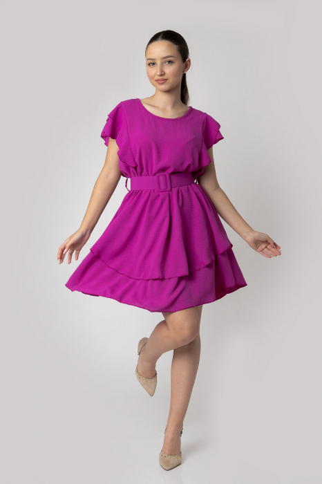 Rochie fuchsia cu volane si centura in talie