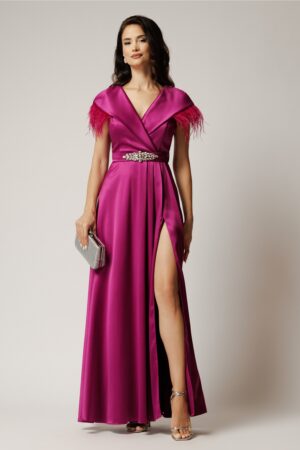 Rochie lunga magenta din tafta cu pene la umeri si strasuri pe talie