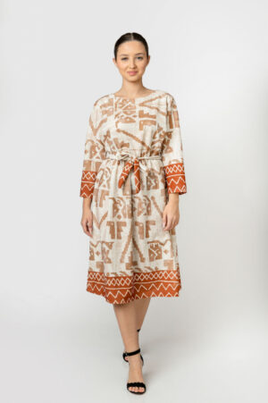 Rochie office crem cu imprimeuri geometrice maro si cordon in talie