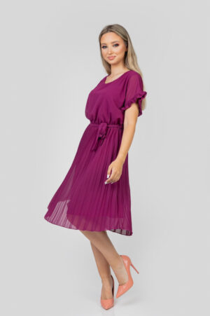 Rochie plisata magenta cu cordon in talie