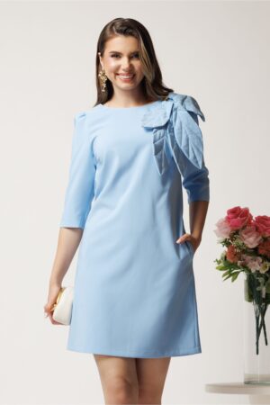 Rochie scurta bleu accesorizata cu aplicatie maxi tip frunza- LaDonna