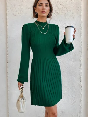 Rochie tricotată verde cu mâneci...