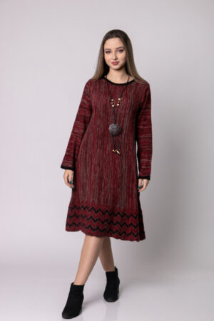 Rochie visinie boho chic cu model geometric