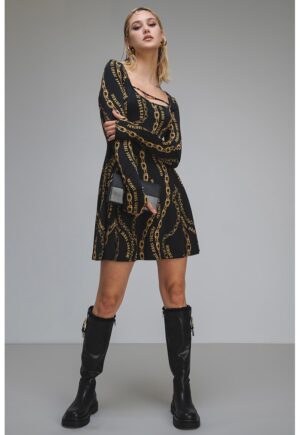 Rochie scurta cu maneci lungi