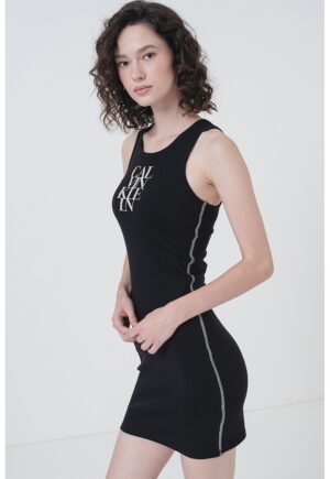 Rochie slim fit cu cusaturi contrastante