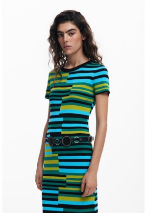 Rochie cambrata cu model in dungi