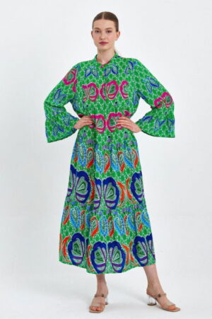 Rochie cu imprimeu boho pe fond verde