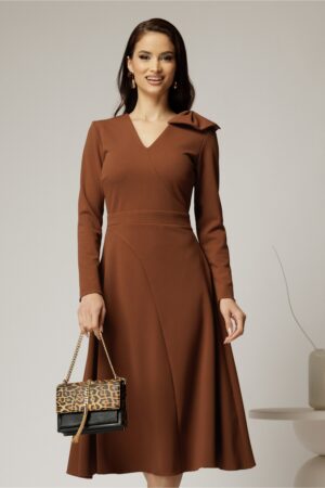 Rochie DY Fashion maro midi cu funda pe umar