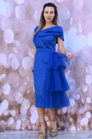 Rochie eleganta conica din tafta de culoare albastra cu design deosebit in partea superioara