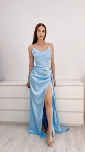 Rochie eleganta bleu cu slit pe picior si trena