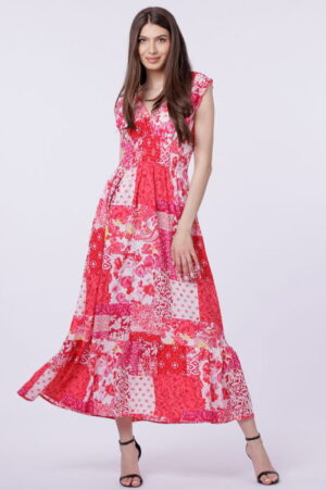 Rochie cu talia evidentiata si bust petrecut