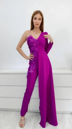 Salopeta eleganta fucsia cu broderie florală 3D și trena ampla