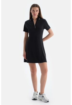 Rochie-tricou din amestec de lyocell cu detalii contrastante - Negru