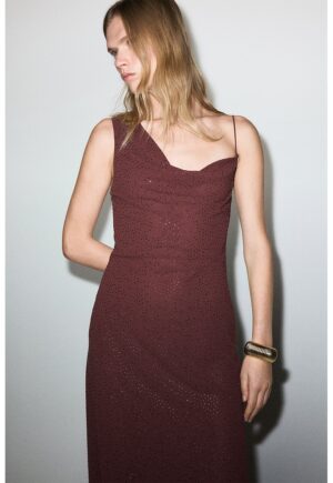 Rochie fara maneci cu strasuri - Rosu inchis