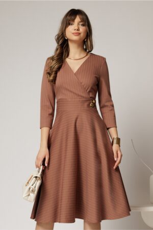 Rochie DY Fashion bej clos in dungi din jerse si detaliu in talie