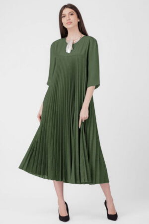 Rochie plisata A-line cu maneci trei sferturi