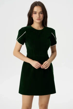 Rochie verde mini din catifea Silvia cu margele decorative