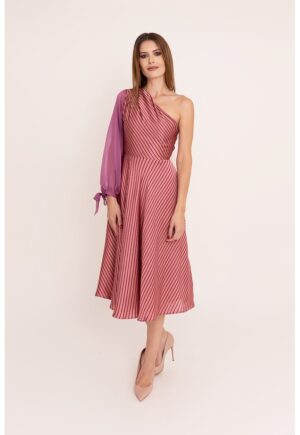 Rochie evazata cu model in dungi si decolteu pe un umar Nefely - Violet/Rosu stins