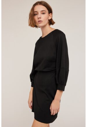Rochie mini cu maneci lungi - Negru