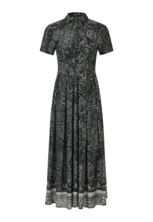 Rochie evazata cu guler ascutit