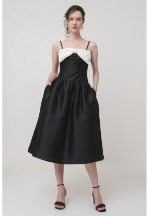 Rochie midi evazata cu funda - Negru