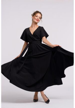 Rochie lunga evazata cu slit lateral la terminatie - Negru