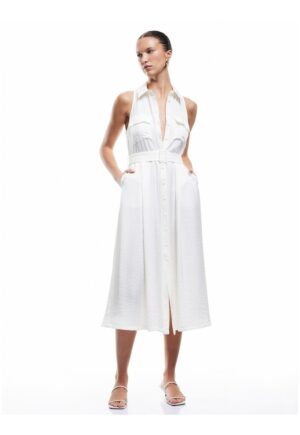 Rochie fara maneci cu buzunare laterale - Alb
