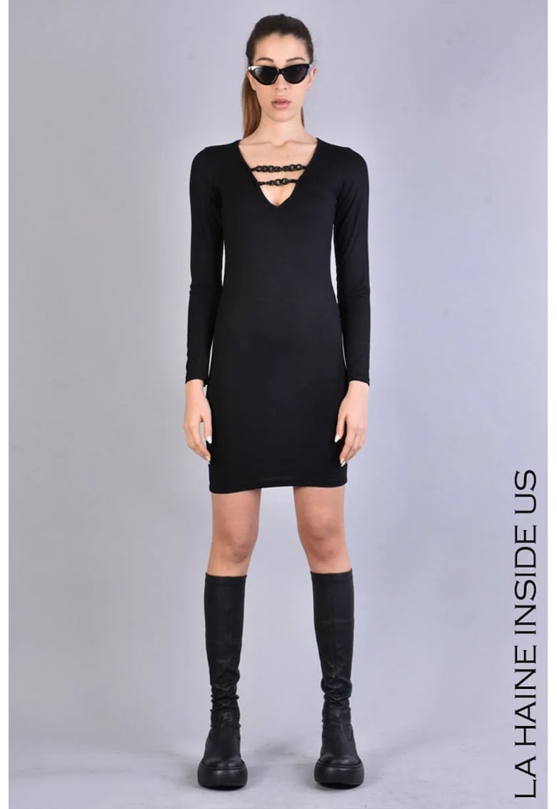 Rochie mini - cambrata - cu maneci lungi si decolteu in V - Negru