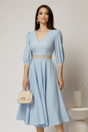 Rochie DY Fashion midi bleu cu banda decorativa pe talie si mansete