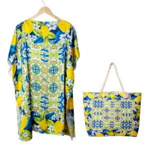 Set rochie tip poncho din matase si geanta mare de vara cu model mediteranean cu lamai pe alb
