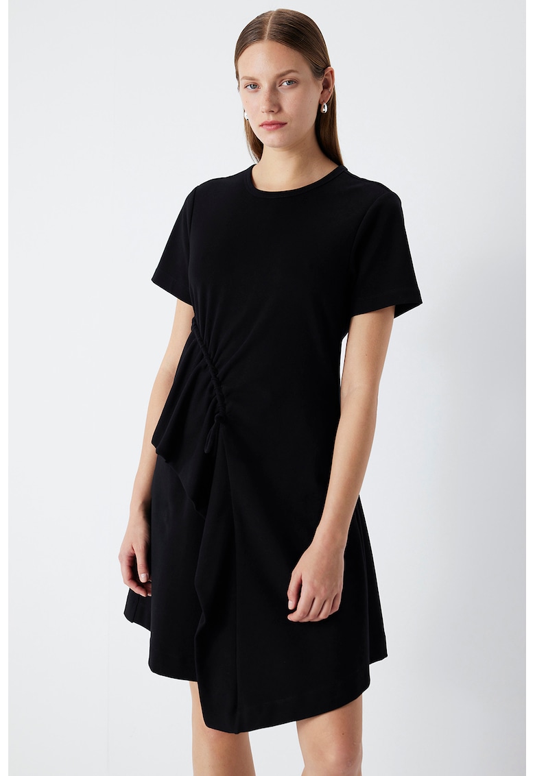 Rochie cu model uni si buzunare laterale - Negru