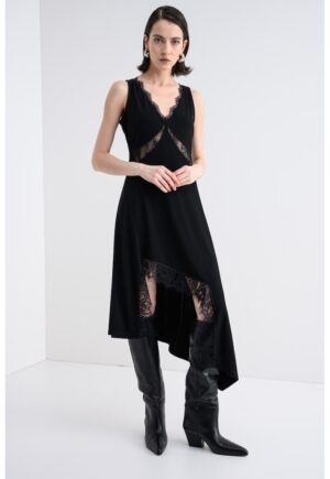 Rochie asimterica cu garnituri din dantela si decolteu in V - Negru
