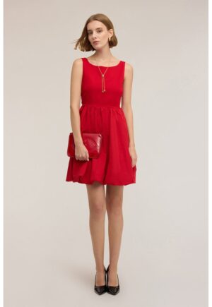 Rochie cu croiala in A - spatele in V si funda - Rosu vermillion