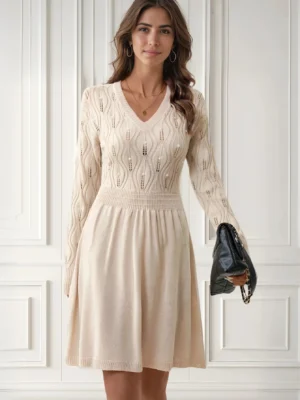 Rochie bej eleganta cu detalii c...
