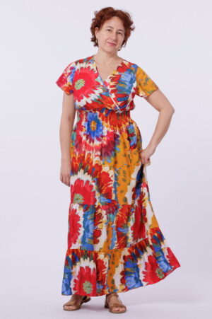 Rochie cu talia evidentiata si bust petrecut