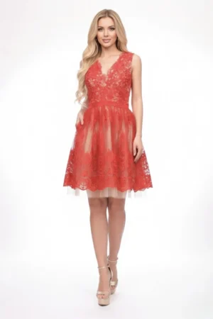 Rochie de ocazie clos din broderie rosie