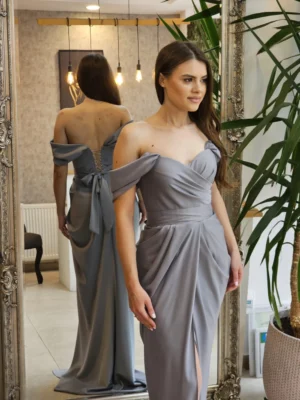 Rochie eleganta lunga cu corset si slit pe picior