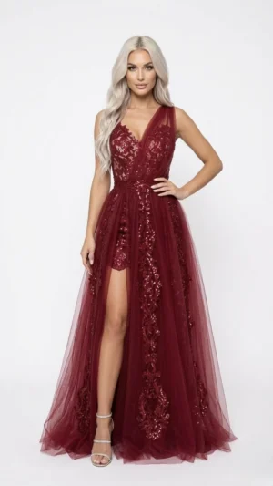 Rochie grena lunga de tull cu broderie pretioasa
