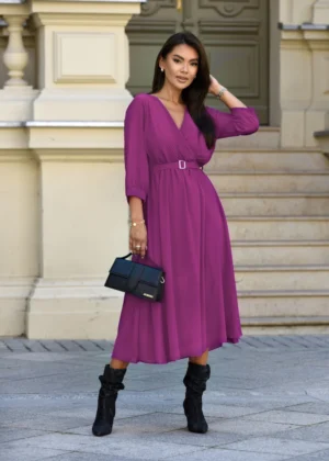 Rochie eleganta mov cu decolteu ...