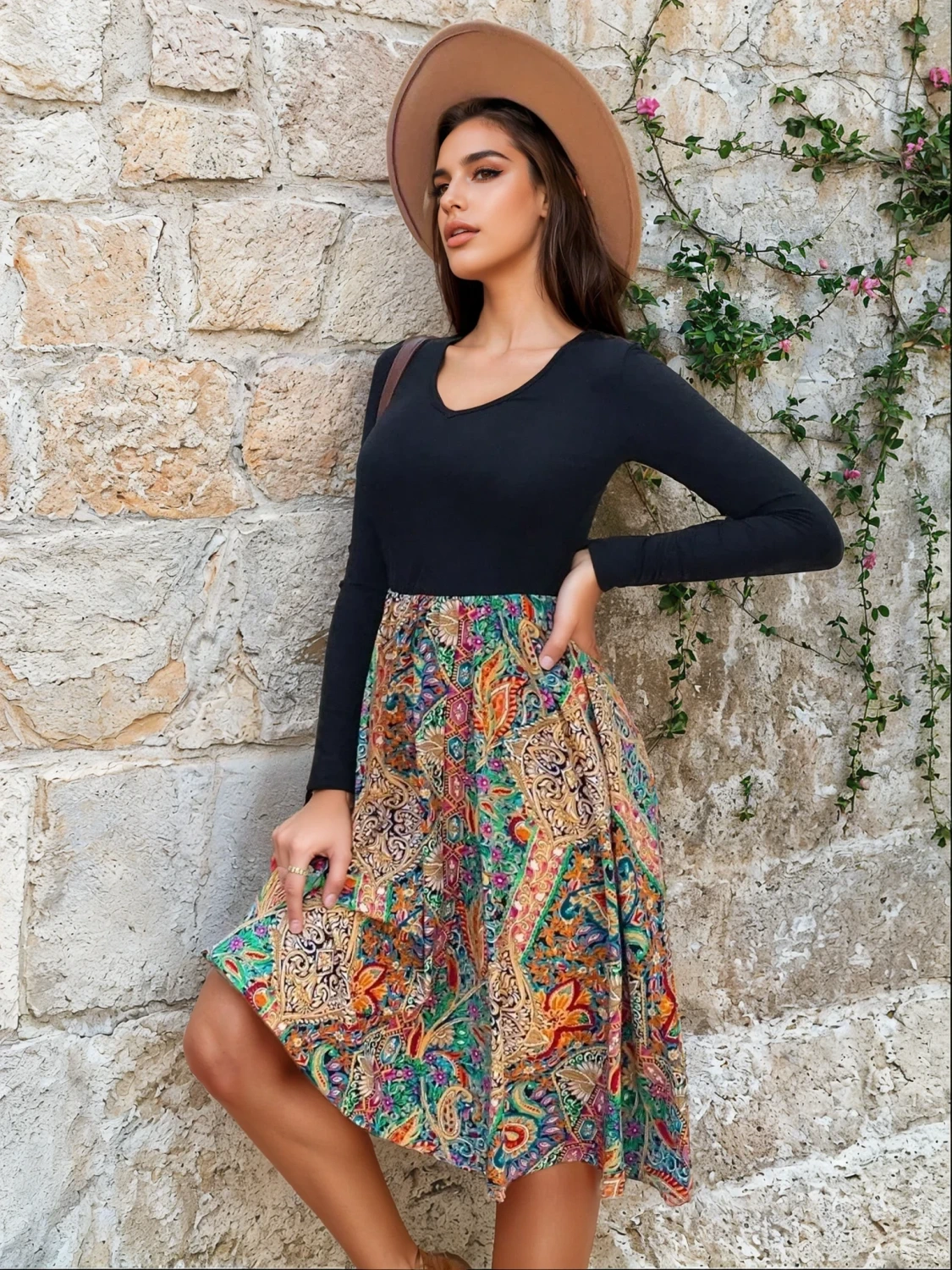Rochie midi cu top negru și fust... - imagine 2