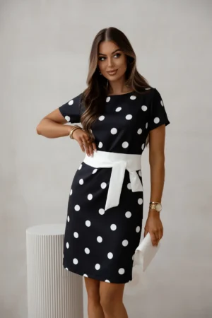 Rochie neagra cu buline albe si ...