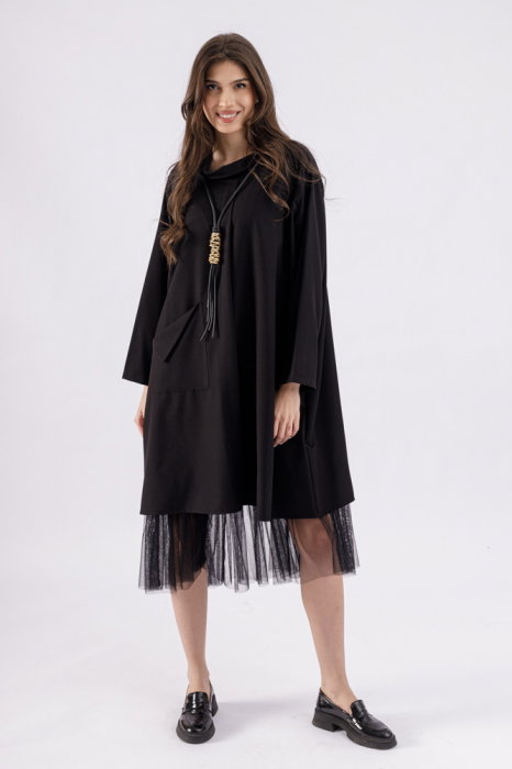 Rochie neagra oversize din stofa subtire suprapusa