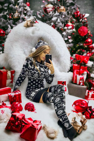 Set tricotat cu imprimeu de Craciun - Snowflakes