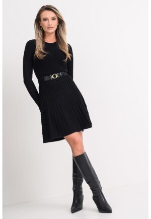 Rochie evazata tricotata cu o curea in talie - Negru