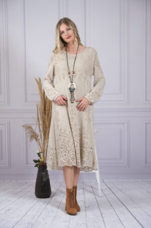 Rochie crem boho chic tricotata cu detaliu perforat