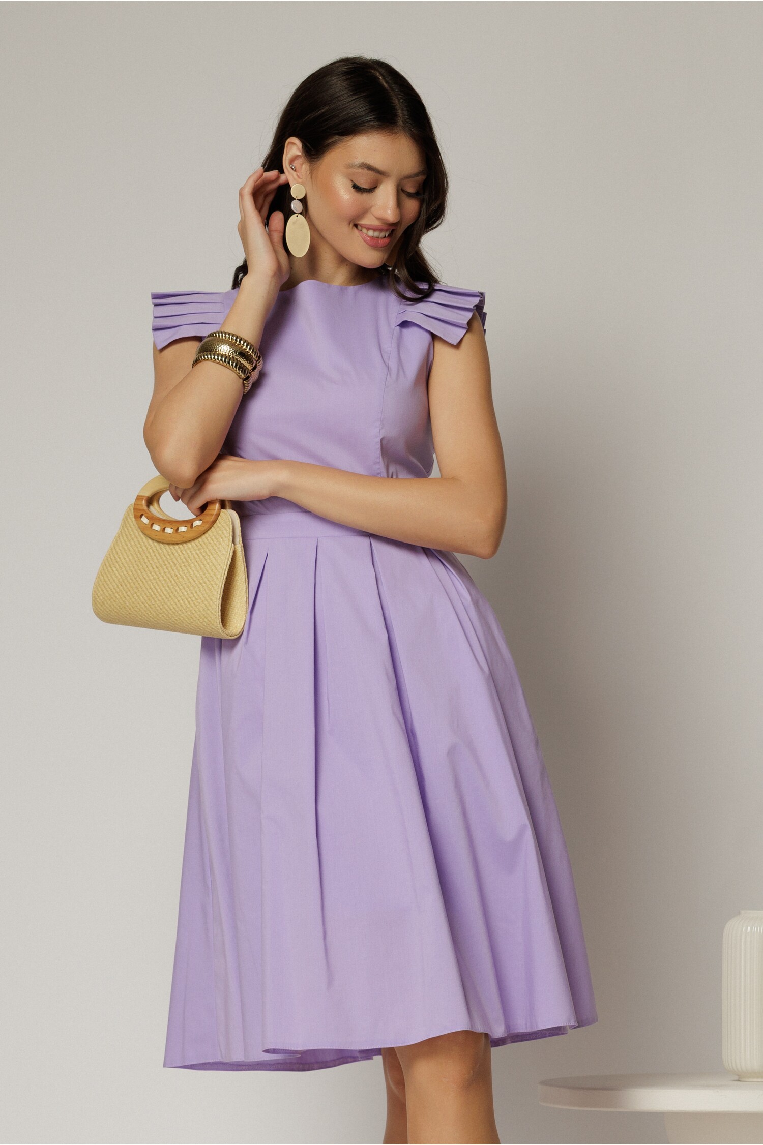 Rochie DY Fashion midi lila din poplin in clos cu volane la umeri