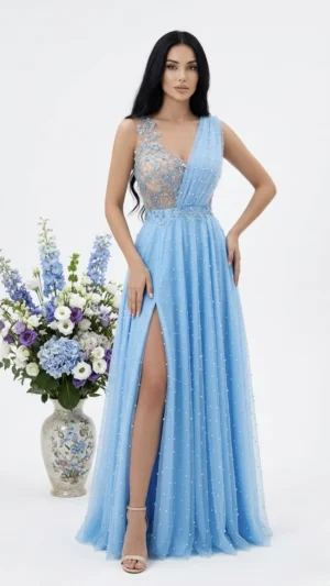 Rochie eleganta lunga din tull fin bleu cu perle