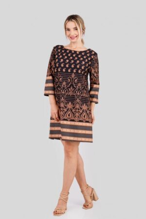 Rochie office maro cu imprimeuri florale crem si maneci trei sferturi